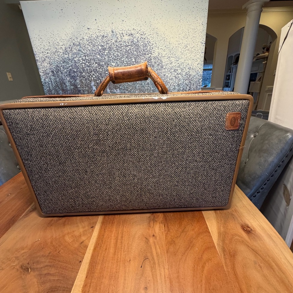 Hartmann Vintage Mid-Century Tweed Suitcase with Toile Interior (EUC) - Picture 8 of 14